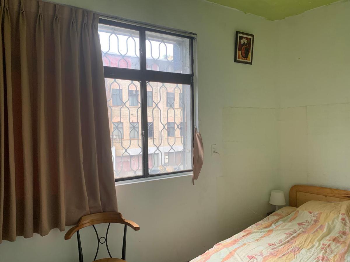 淡水老街歡樂便利民宿 Danshui Exterior foto